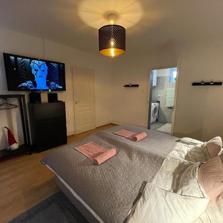 Corte Apartman Папа Экстерьер фото