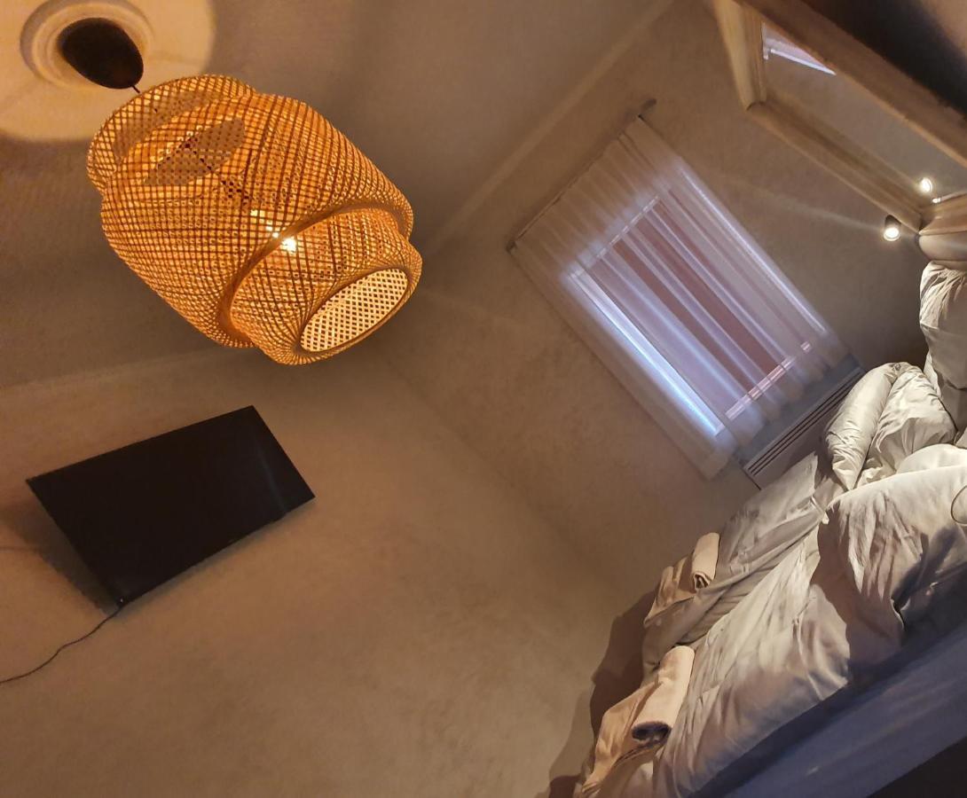Corte Apartman Папа Экстерьер фото