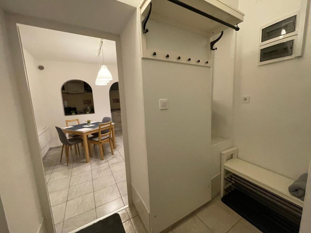 Corte Apartman Папа Экстерьер фото